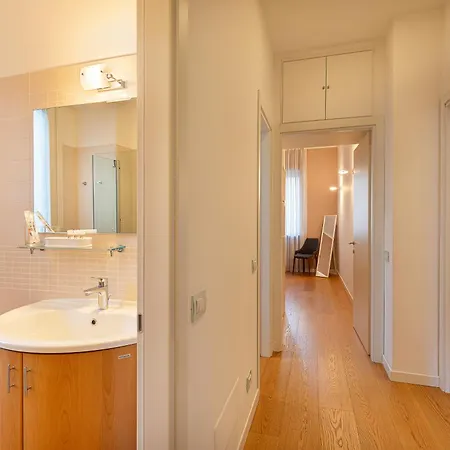 Easyhomes - Piazza Erculea Daire