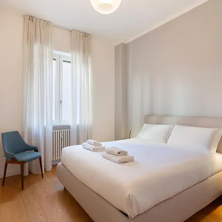 Easyhomes - Piazza Erculea *