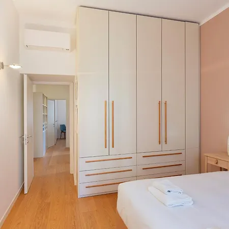 Daire Easyhomes - Piazza Erculea *