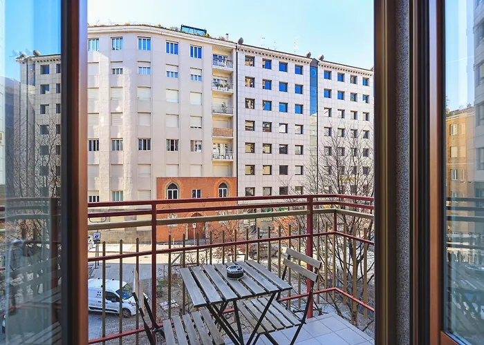 Easyhomes - Piazza Erculea Apartment Mailand