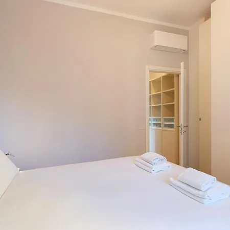 Lägenhet Easyhomes - Piazza Erculea